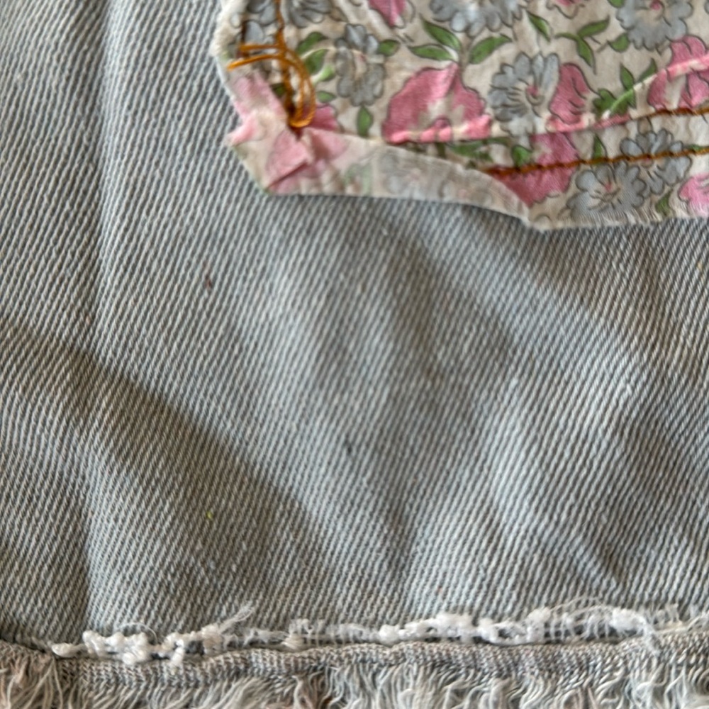 Patchwork Denim and Lace Jacket Distressed Boho Denim Shacket Mixed Floral Lace - Picture 16 of 17